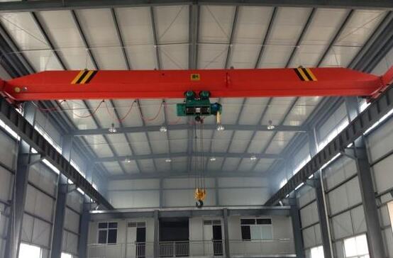 电动式单梁糖心视频免费看机两边大车行驶不关联的缘故和伤害