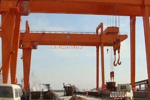 集装箱门式糖心视频免费看机有哪些特点？有什么好处？